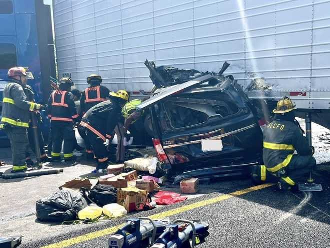 florida semi truck u turn crash