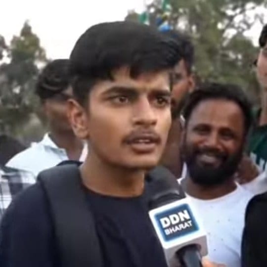 America Kya Kehta Tha