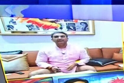 gaurav bhatia without pajama